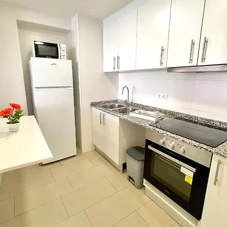 Apartbeach Diana Vistas Playa Y Climatizado *